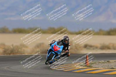 media/Dec-17-2022-SoCal Trackdays (Sat) [[224abd9271]]/Turn 15 (155pm)/